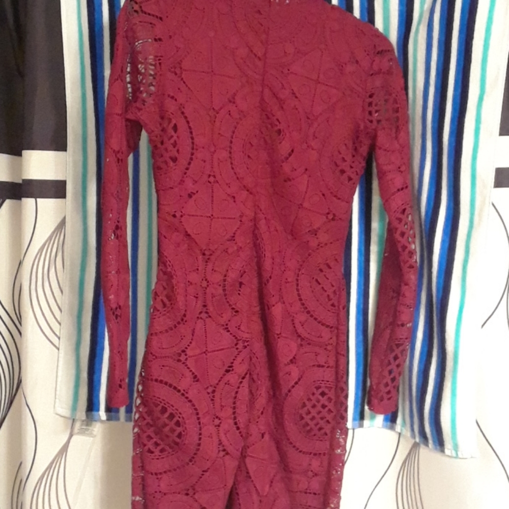 Dress - Picture 2 of 3